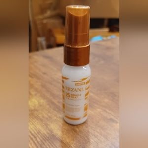 Mizani 25 Miracle Milk leave in conditioner